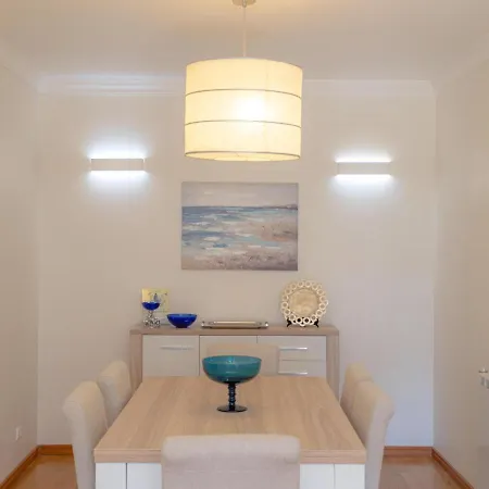 Sotto Mayor Sunlight Apartment